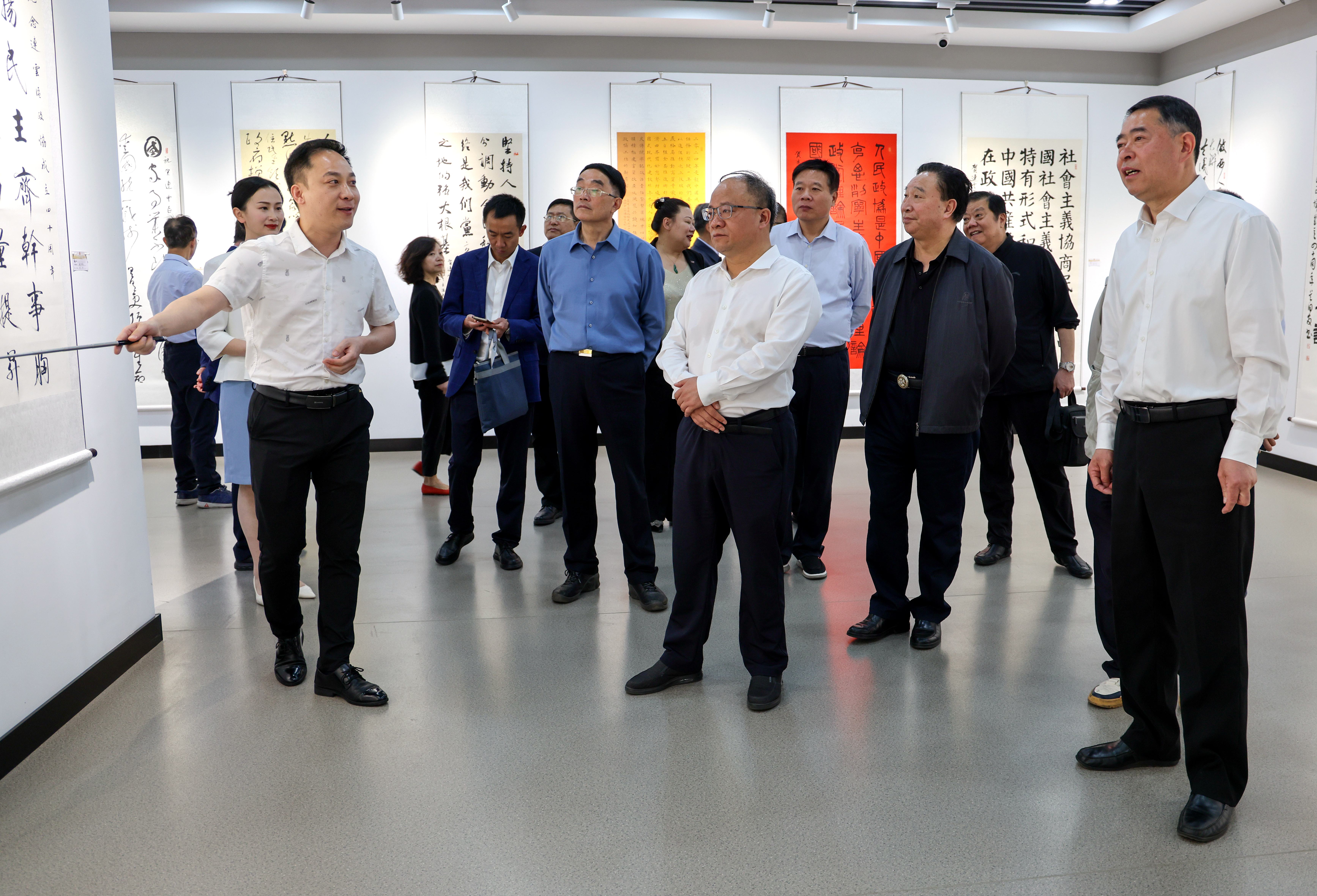 书画摄影展.jpg