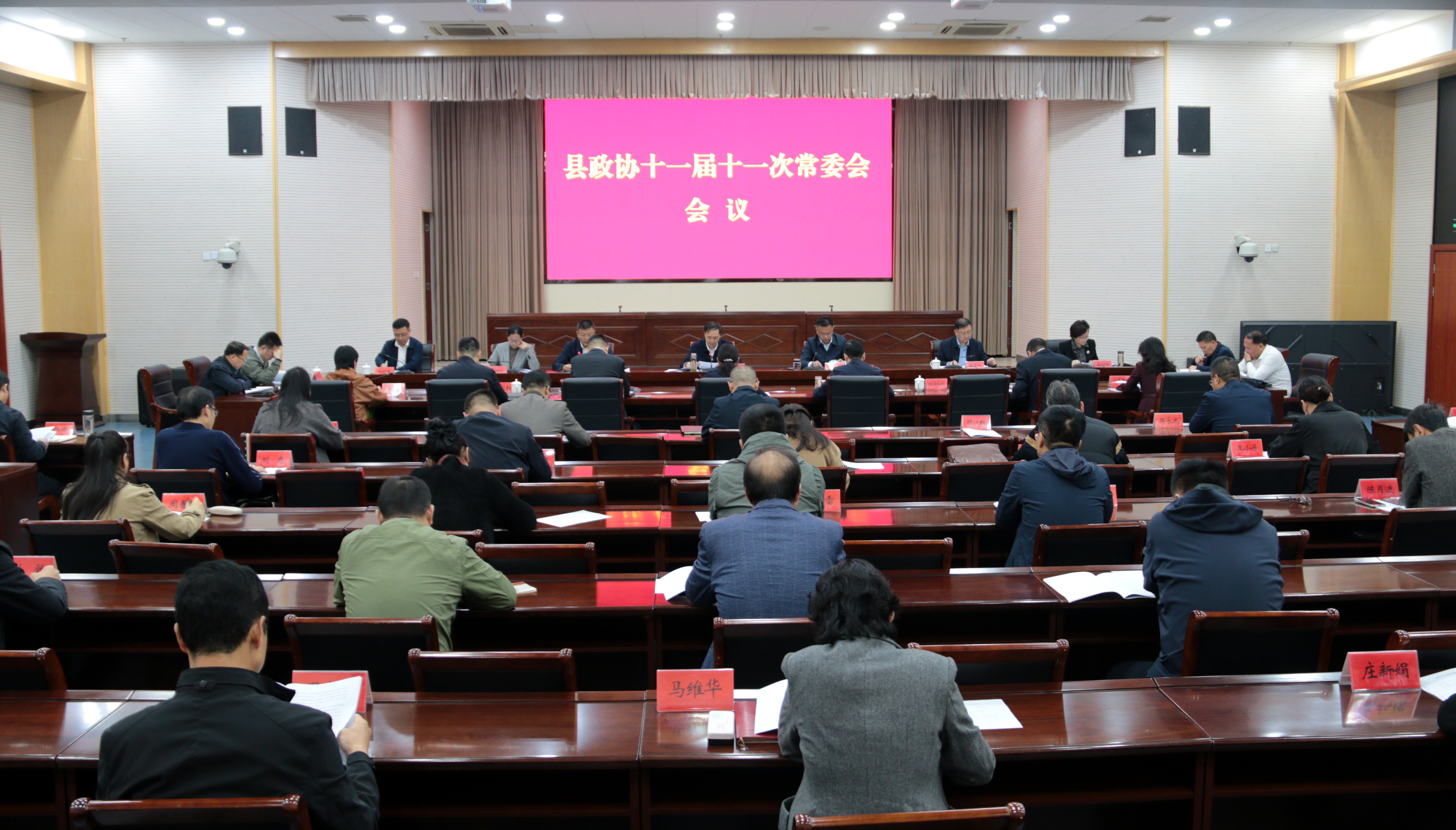 e51ddd2da658cdf03f42aad9ccadeb7.jpg